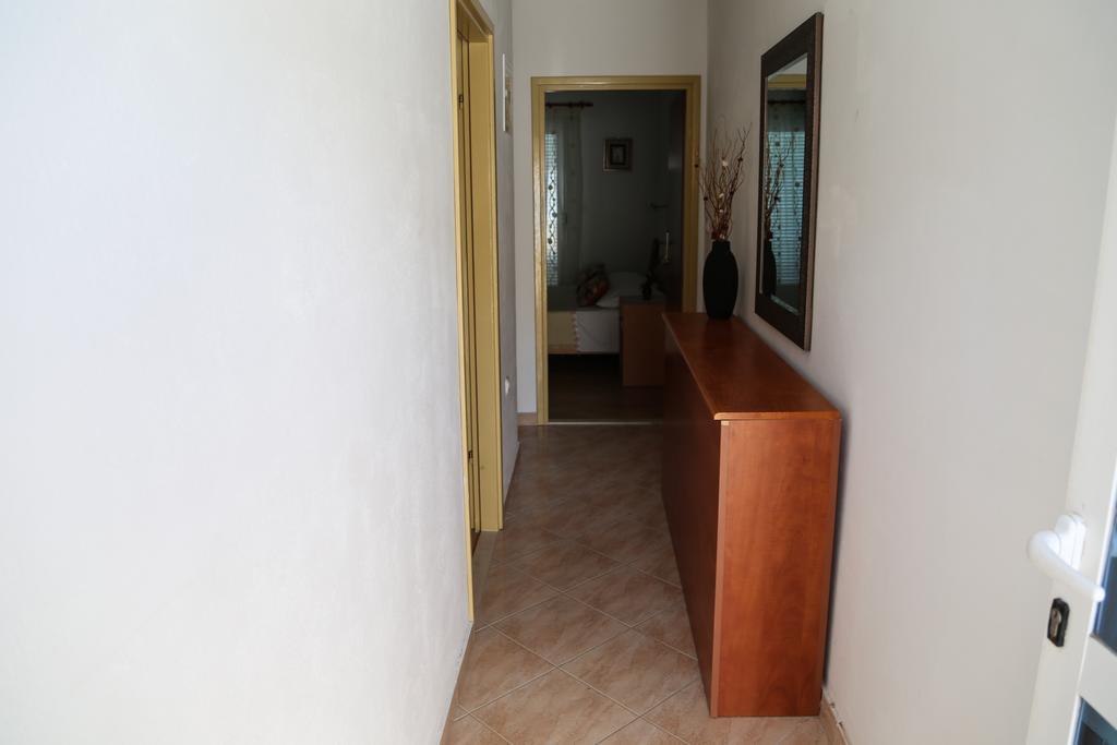 Apartments Dragica Milna  Exterior foto